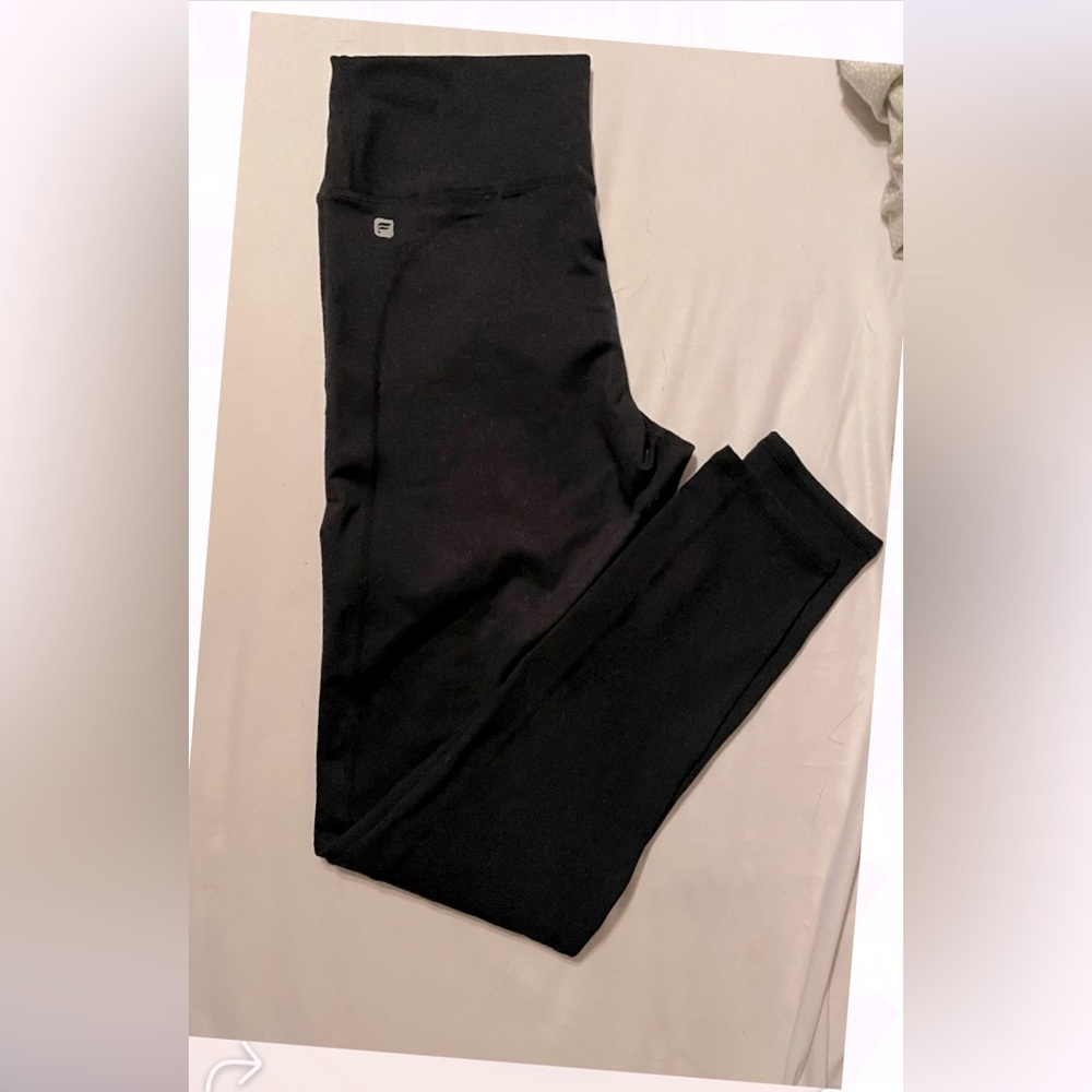 Fabletics leggings with inside waist pocket